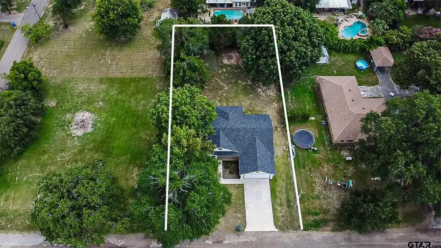 220 Sherman St, Rusk, TX 75785 - #2