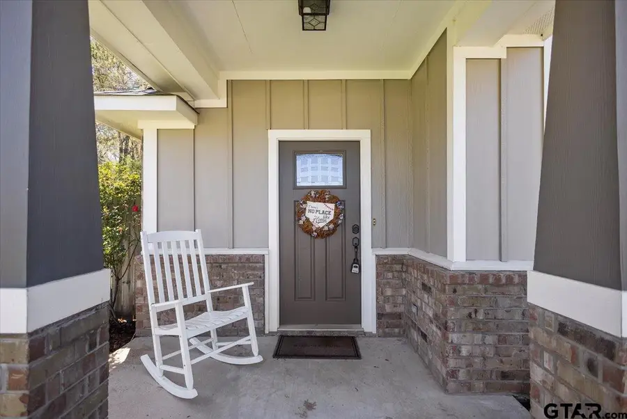 307 Mission Crest Circle, Lindale, TX 75771 - #2