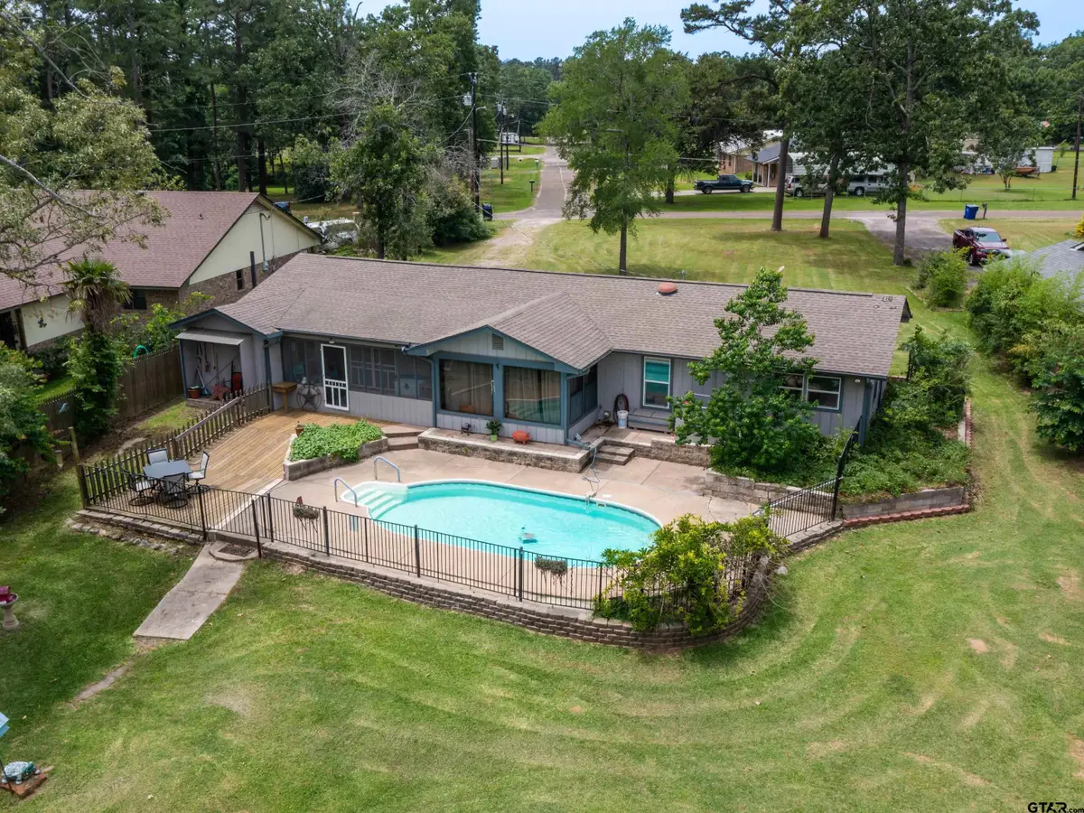 1915 Big Eddy Circle, Chandler, TX 75758 - #1