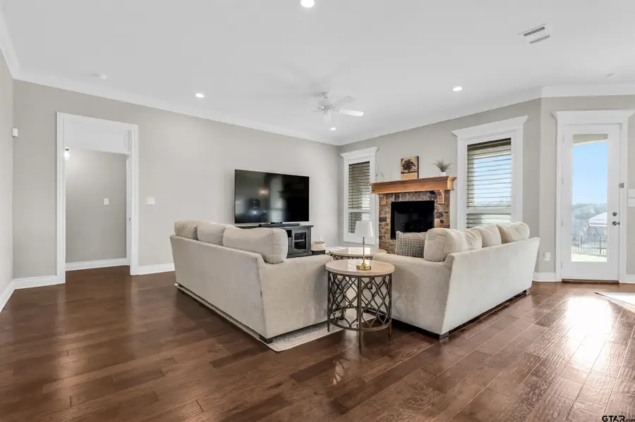 1502 Sugar Hill, Lindale, TX 75771 - #2