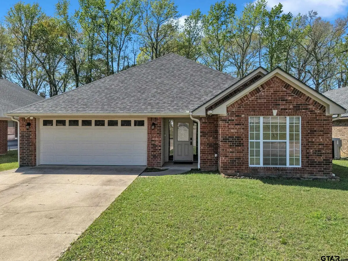 5 Oak Run, White Oak, TX 75693 - #1