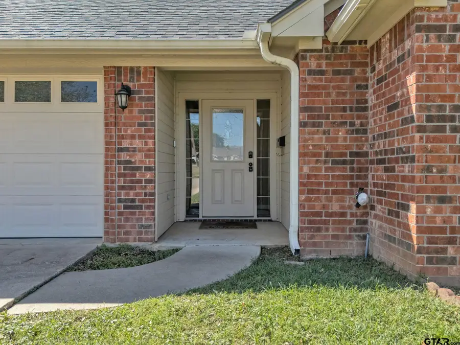 5 Oak Run, White Oak, TX 75693 - #2