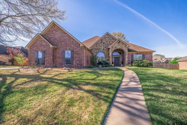 104 Glen Rose Trail, White Oak, TX 75693