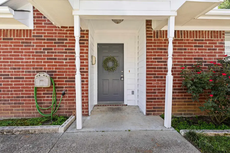 3631 Andrea St, Longview, TX 75604 - #2