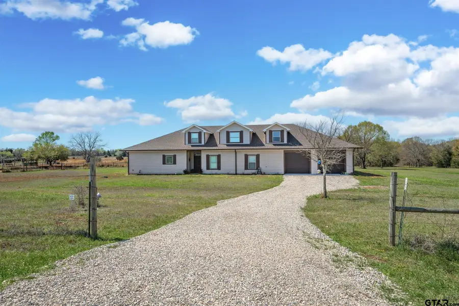1461 VZ County Road 4607, Ben Wheeler, TX 75754 - #3
