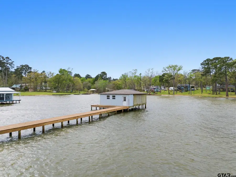 7296 E Panorama Dr, Frankston, TX 75763 - #2