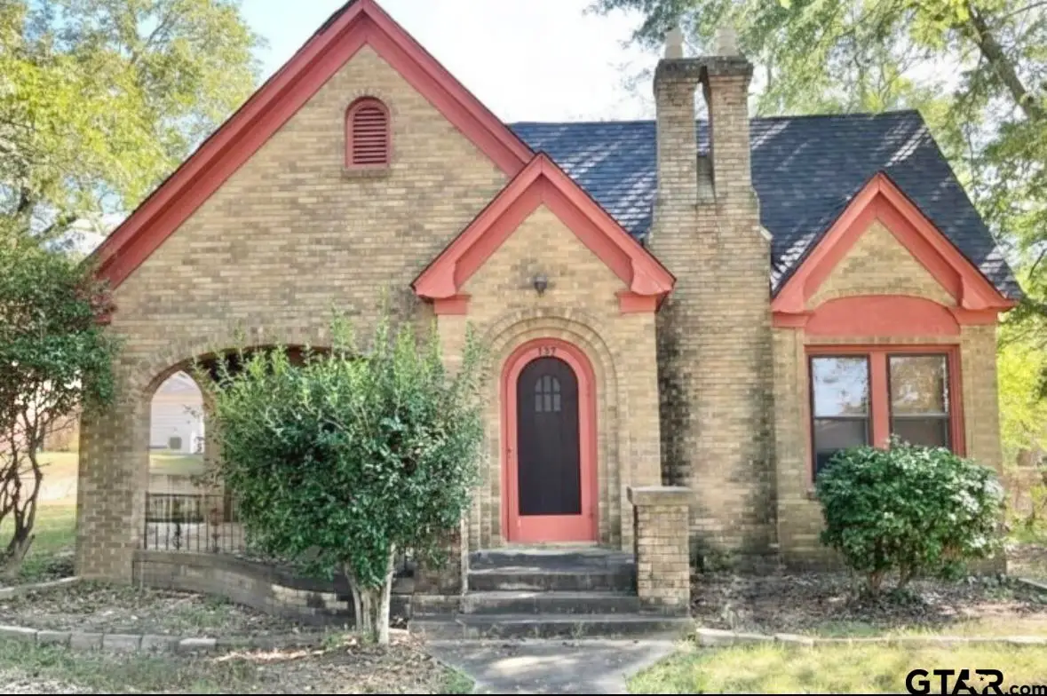437 JEFFERSON, Pittsburg, TX 75686 - #1