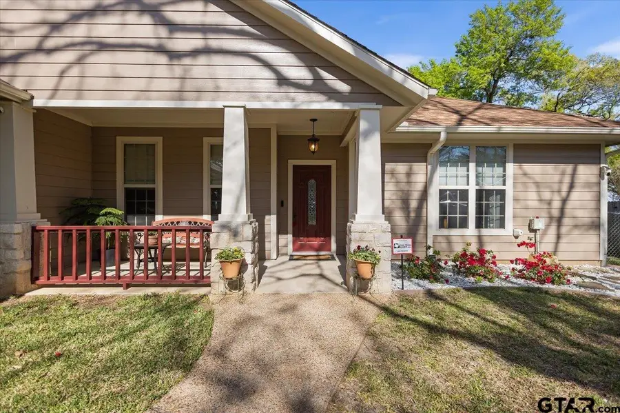 4789 Sunrise Dr., Chandler, TX 75758 - #3