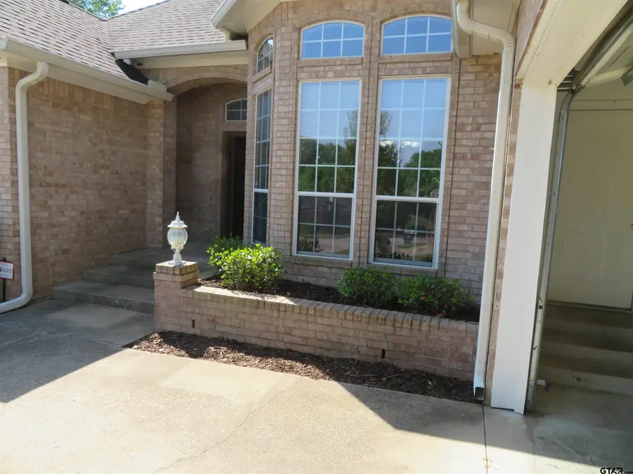 702 W Heritage, Tyler, TX 75703 - #3