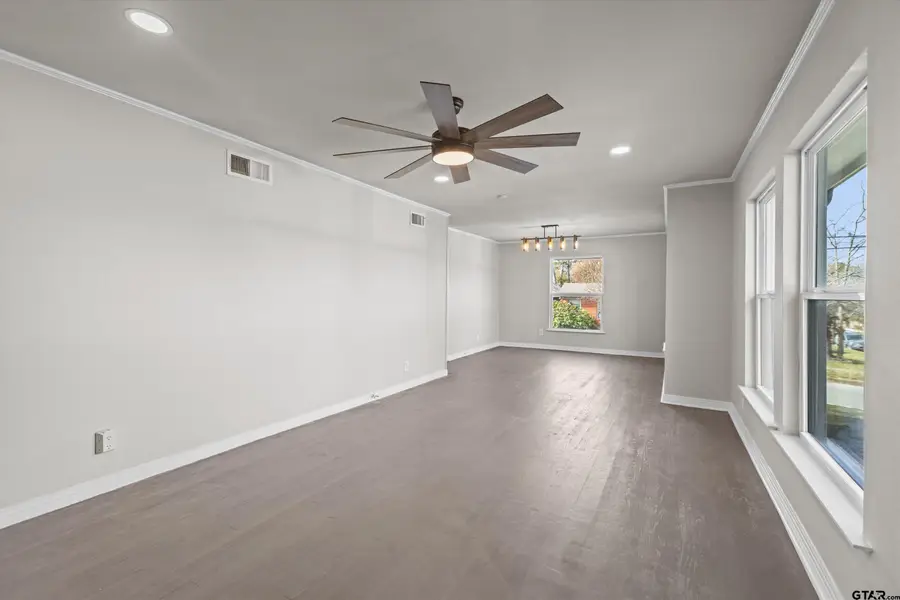 1330 Graham Dr., Tyler, TX 75701 - #3