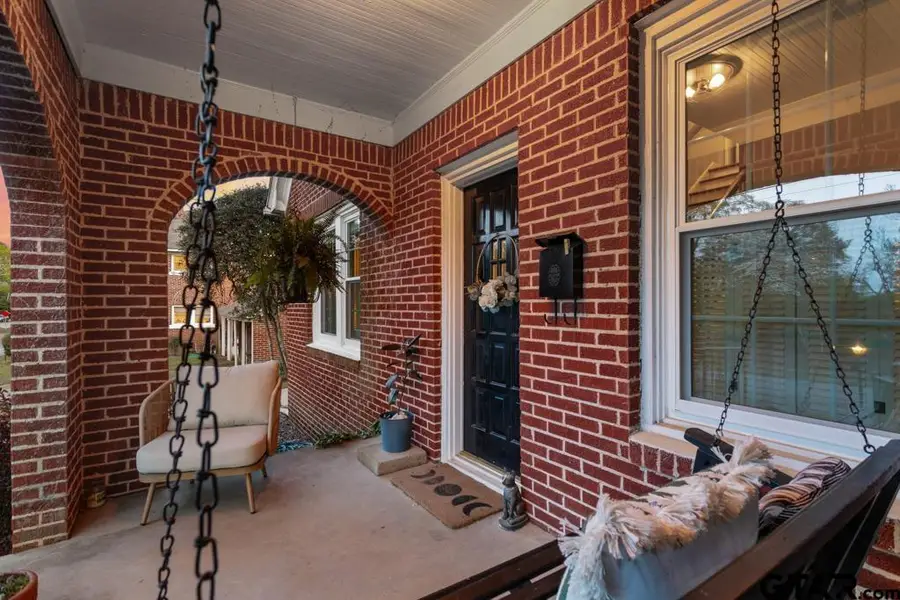 107 Rowland Pl, Tyler, TX 75701 - #2