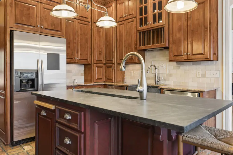 15120 Big Oak Bay Rd, Tyler, TX 75707 - #3