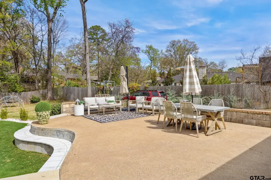 1100 E Amherst, Tyler, TX 75701 - #3