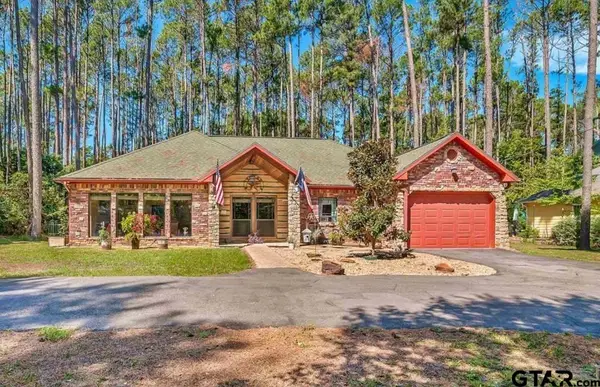 161 Pine Branch Glen, Holly Lake Ranch, TX 75765