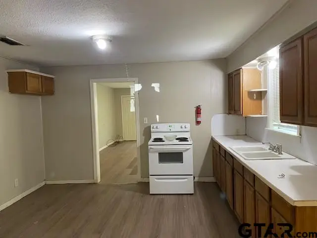 506 Edmonson, Athens, TX 75751 - #3