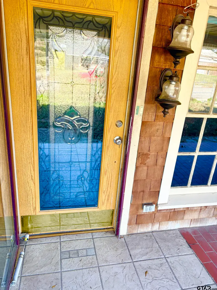 609 HICKORY, Hughes Springs, TX 75656 - #3