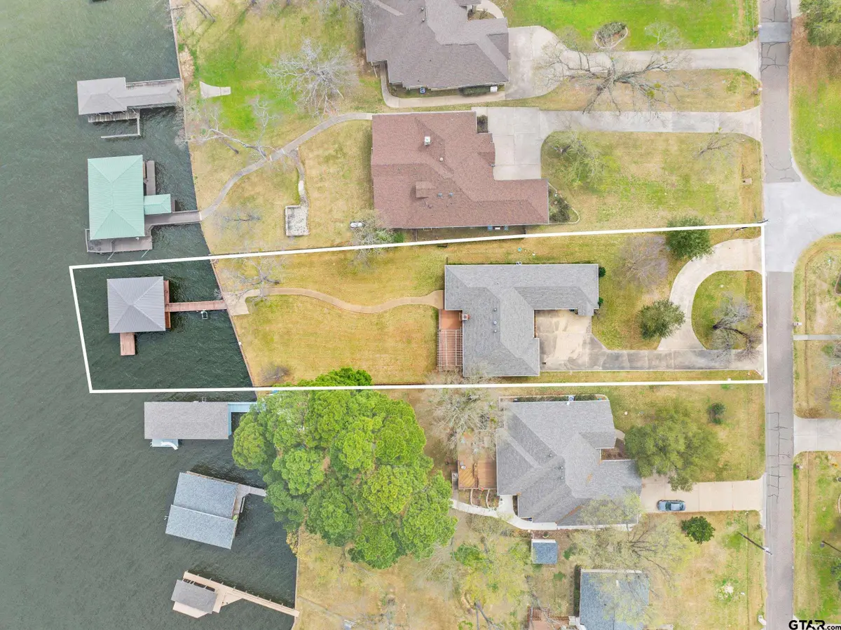 22766 Diamond Bay Drive, Frankston, TX 75763 - #1