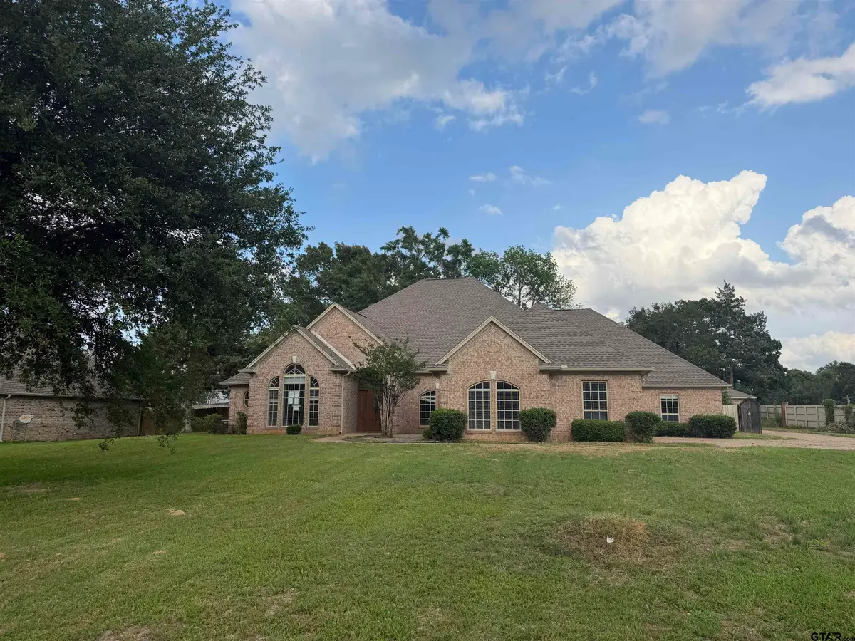 120 Burton, Longview, TX 75603 - #1