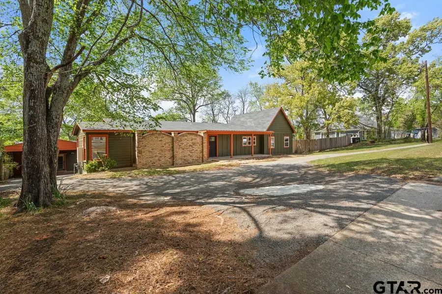 2819 New Copeland Rd, Tyler, TX 75701 - #2