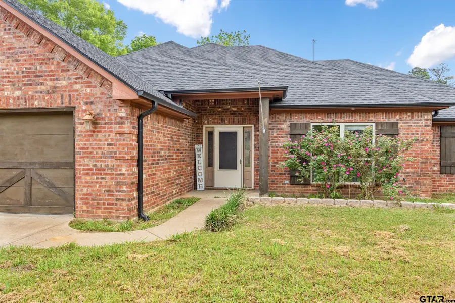 710 Willowood St., Longview, TX 75604 - #2