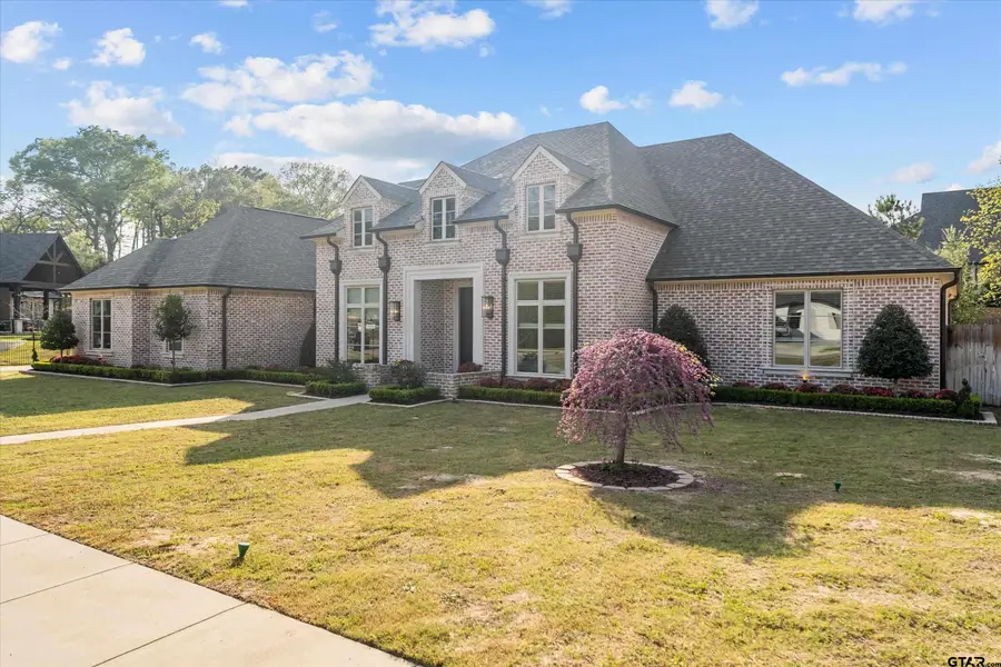 2523 Oak Alley, Tyler, TX 75703 - #2