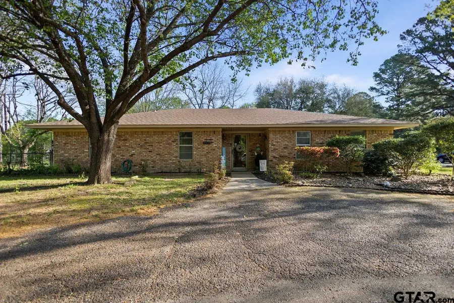 3513 Dudley Rd, Kilgore, TX 75662 - #2