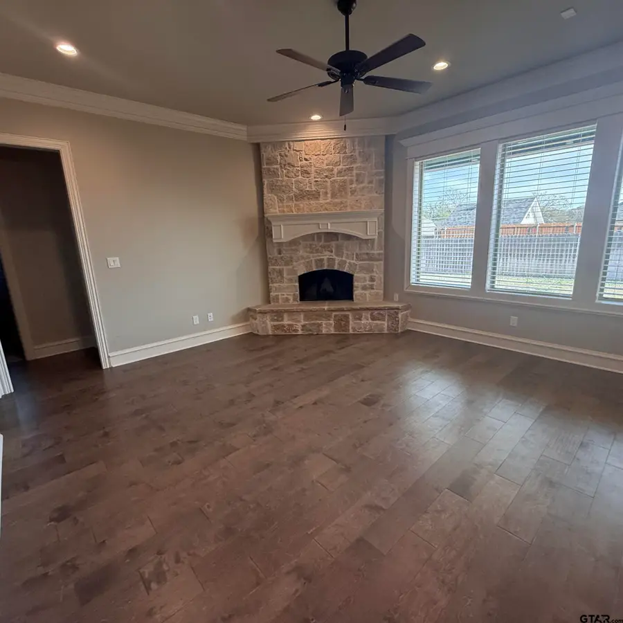 803 Sunny Meadows, Whitehouse, TX 75791 - #3