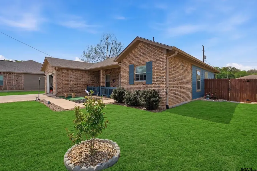 168 TUPELO ST., Pittsburg, TX 75686 - #3