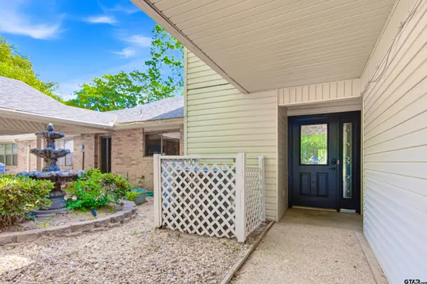 151 N Bay Dr, Bullard, TX 75757