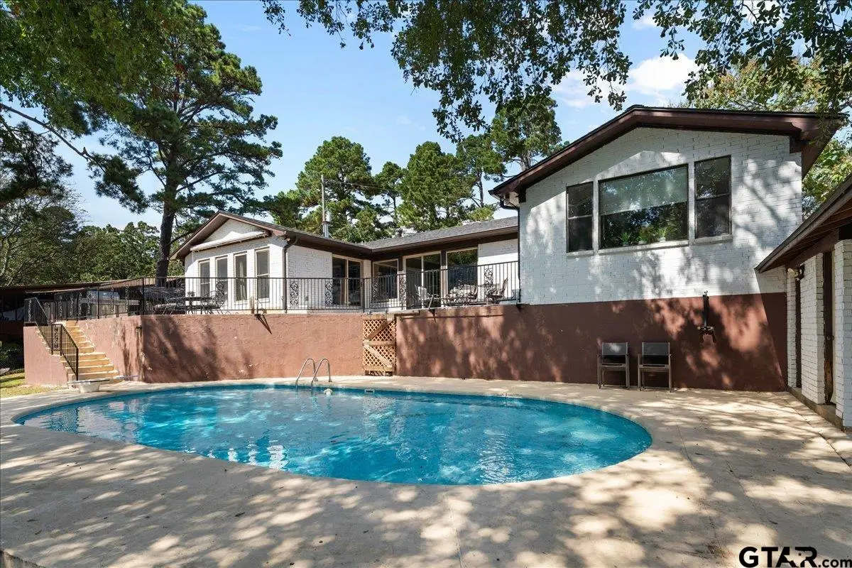 2002 W Lake Dr, Gladewater, TX 75647 - #1