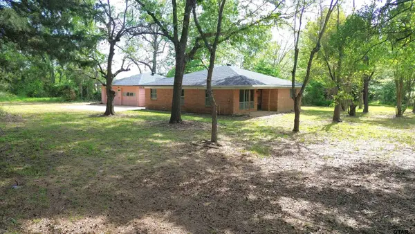 146 CR 3050, Crockett, TX 75835