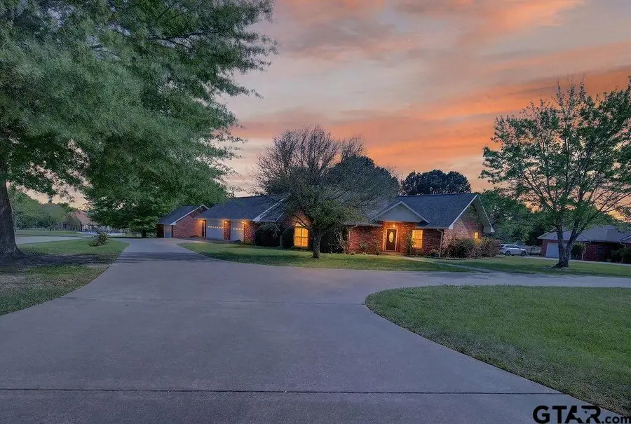 2436 Lakefront Shores, Athens, TX 75752 - #2