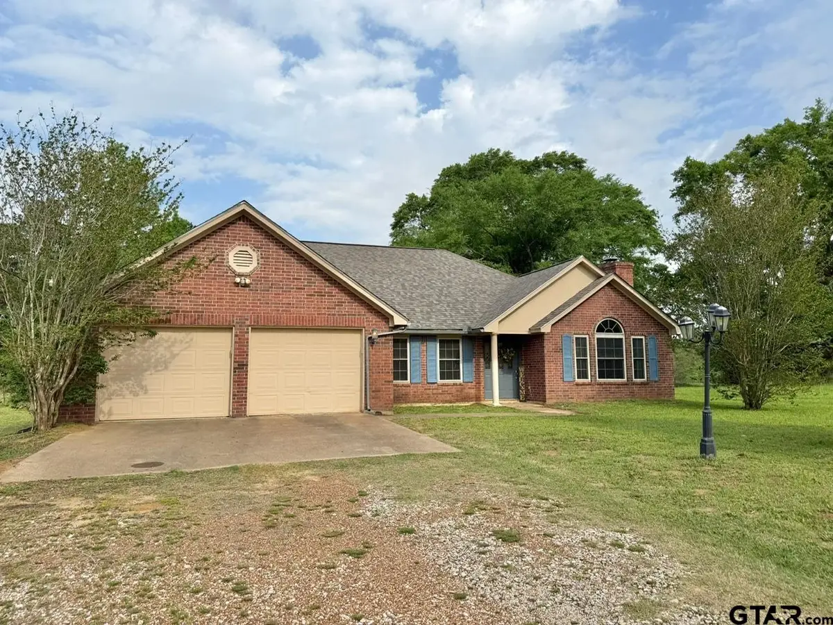 4244 S State Highway 19, Crockett, TX 75835 - #1