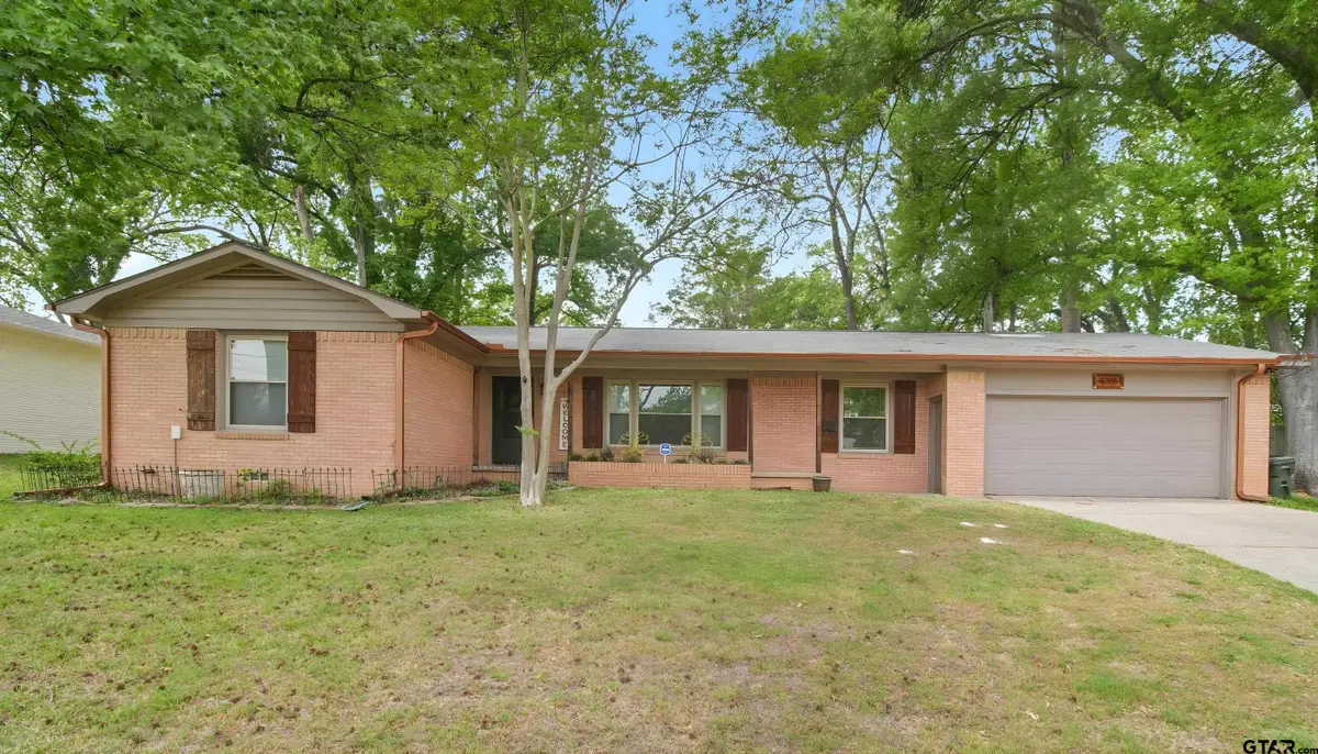 4205 Birdwell Dr, Tyler, TX 75703 - #1