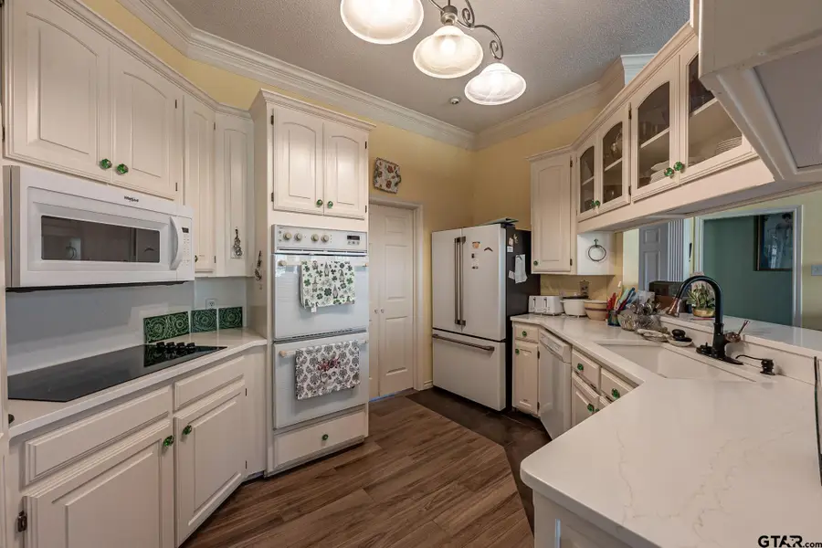 3602 Rock Creek Dr, Tyler, TX 75707 - #3