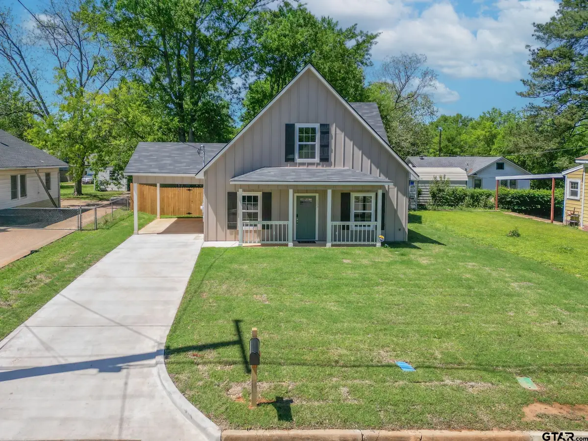233 S Harrison St, Longview, TX 75601 - #1