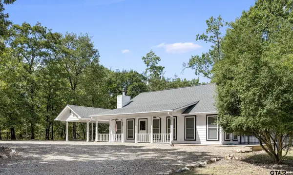 433 Knollwood Lane, Holly Lake Ranch, TX 75765