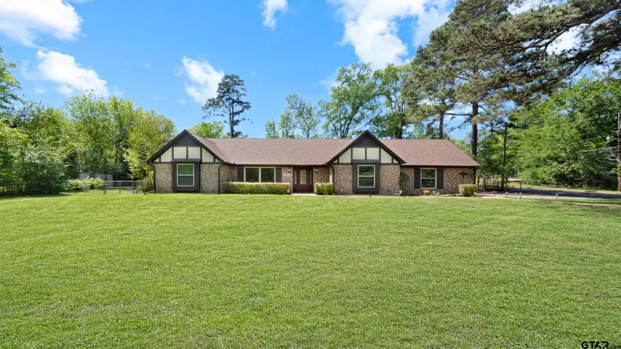2801 Florence, Kilgore, TX 75662 - #2