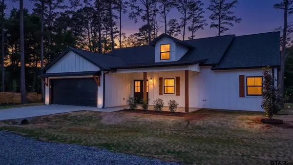 224 County Road 2766, Mineola, TX 75773