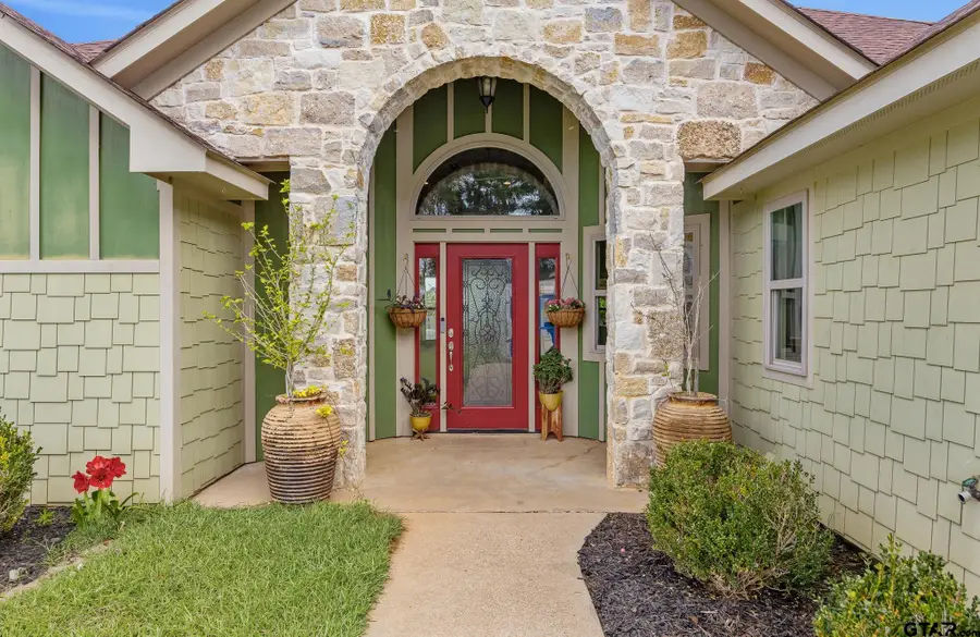 565 County Road 182 E, Overton, TX 75684 - #2