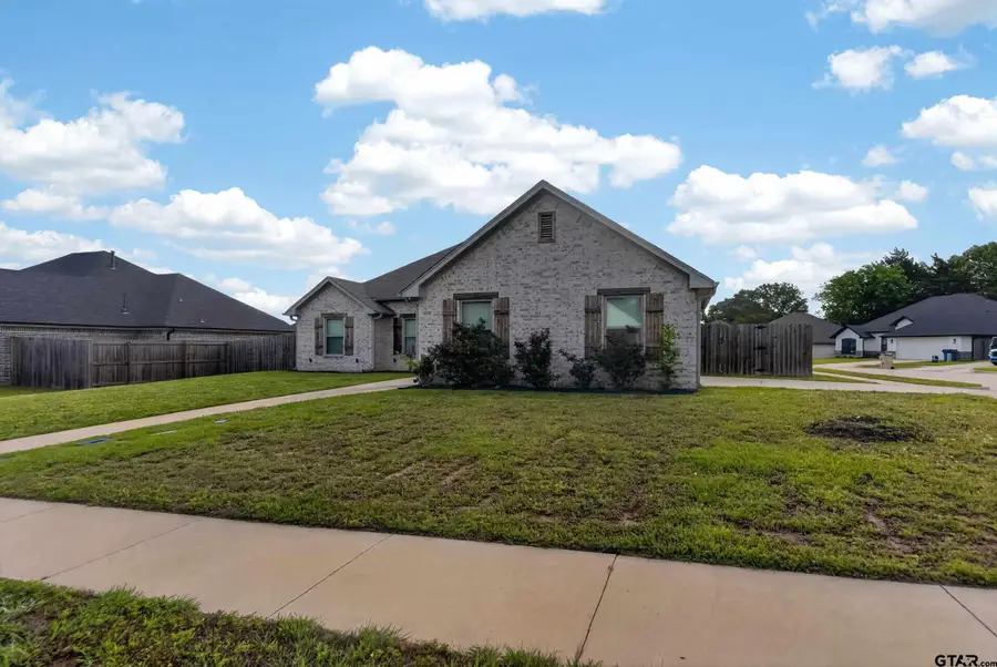 19175 Seneca Dr, Flint, TX 75762 - #2