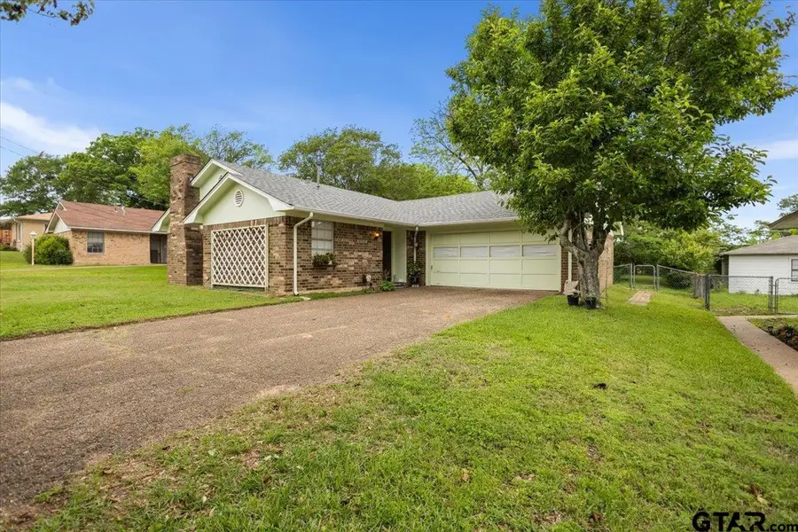 1322 E Hankerson St, Tyler, TX 75701 - #3