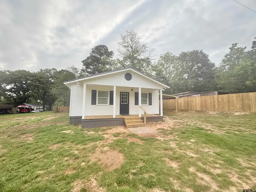 169 Melton St, Gallatin, TX 75764 - #3