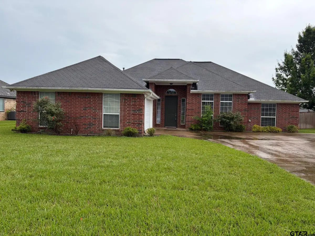 2073 Yasmeen Cir, Flint, TX 75762 - #1