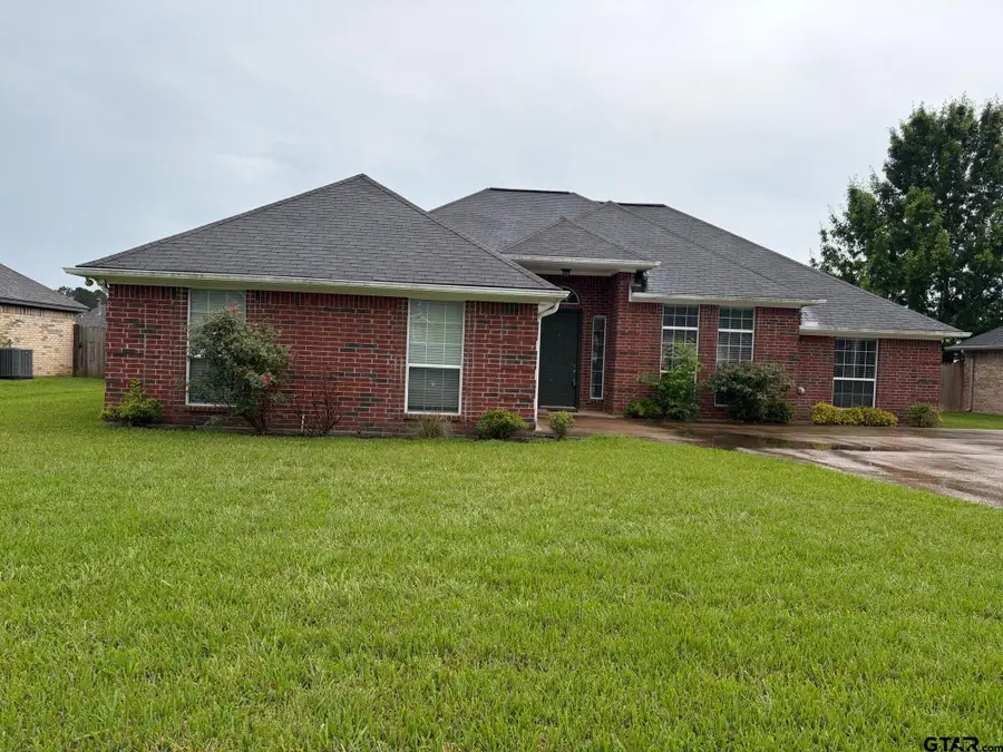 2073 Yasmeen Cir, Flint, TX 75762 - #2