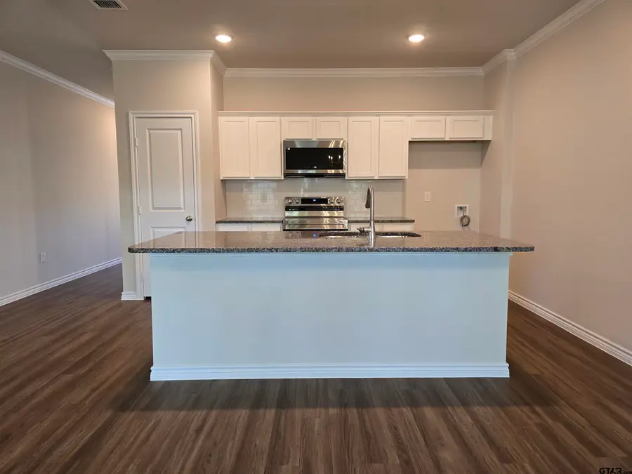 324 Erica Way, Lindale, TX 75771 - #2