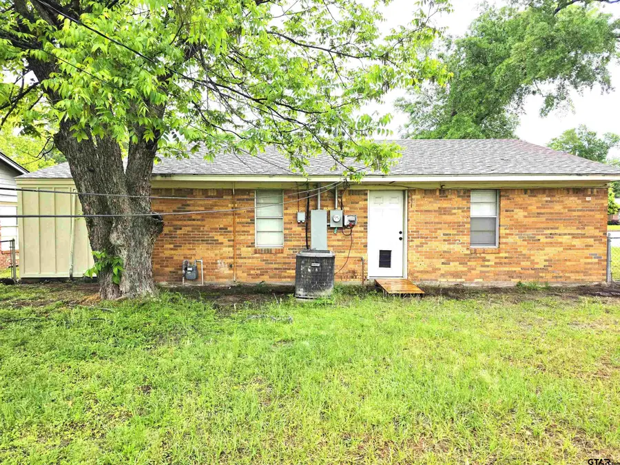 3300 Baldwin Dr, Tyler, TX 75702 - #2