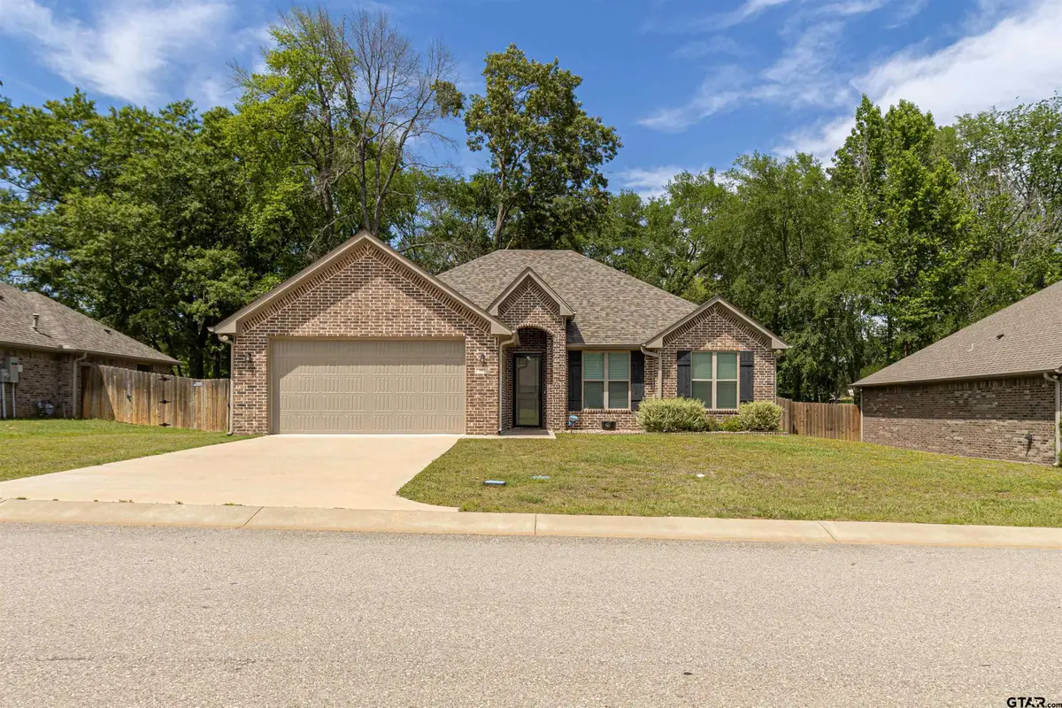 107 Rose Row Ln, Winona, TX 75792 - #1