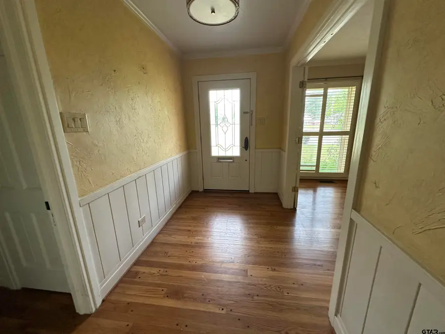 919 John St, Jacksonville, TX 75766 - #2