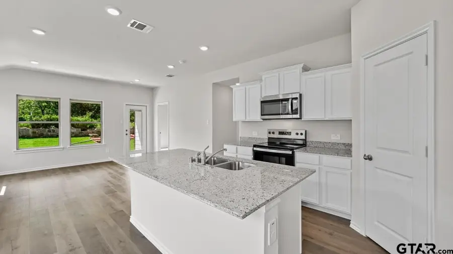 1643 Blaire Drive, Tyler, TX 75704 - #2